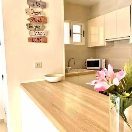 Apartamento Confortable Y Centrico Los Cristianos (Tenerife)