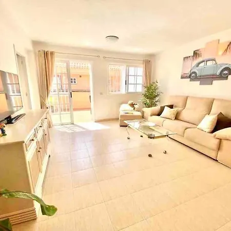 Confortable Y Centrico * Los Cristianos (Tenerife)